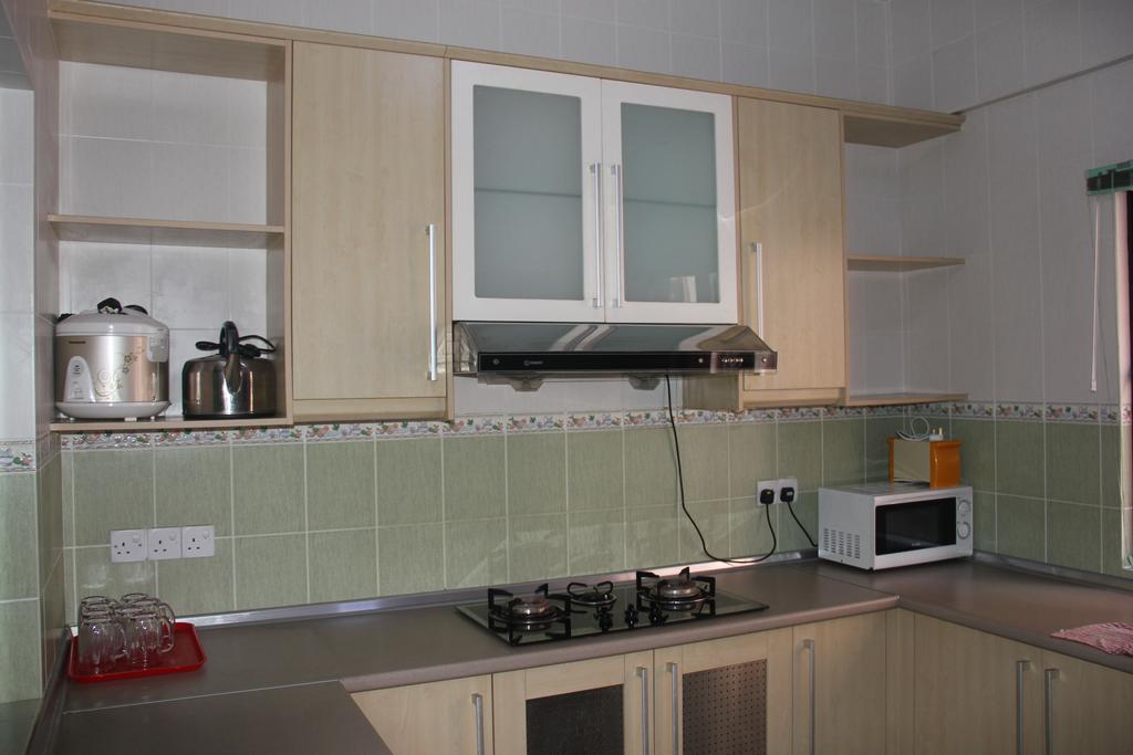 Marimari Marina Service Condo Kota Kinabalu Exterior photo