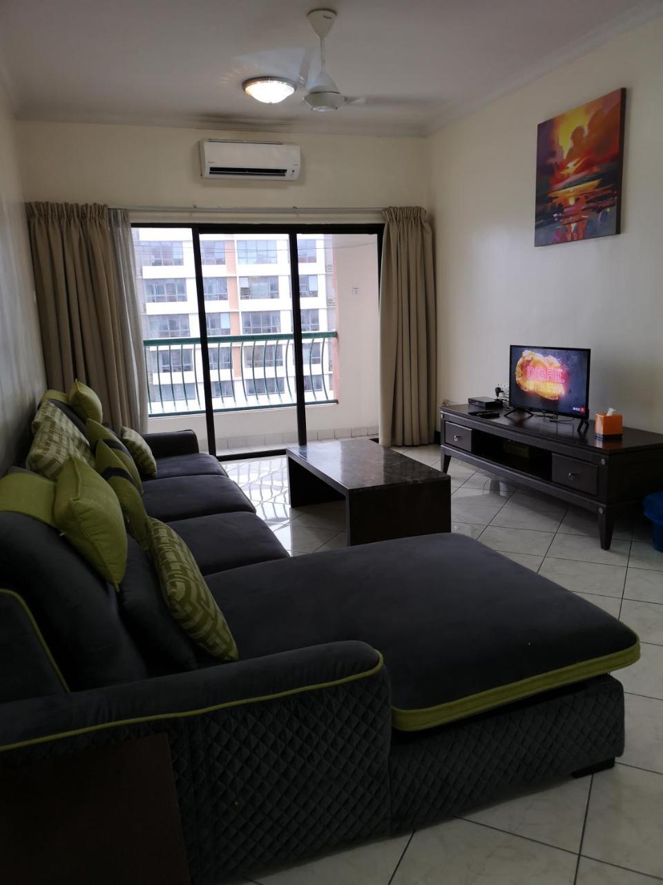 Marimari Marina Service Condo Kota Kinabalu Exterior photo